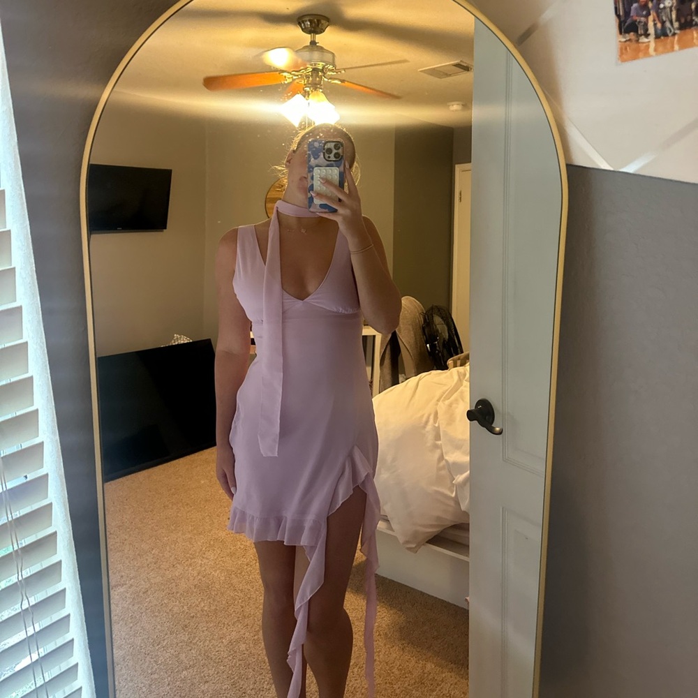 Size Small Princess Polly lilac dress